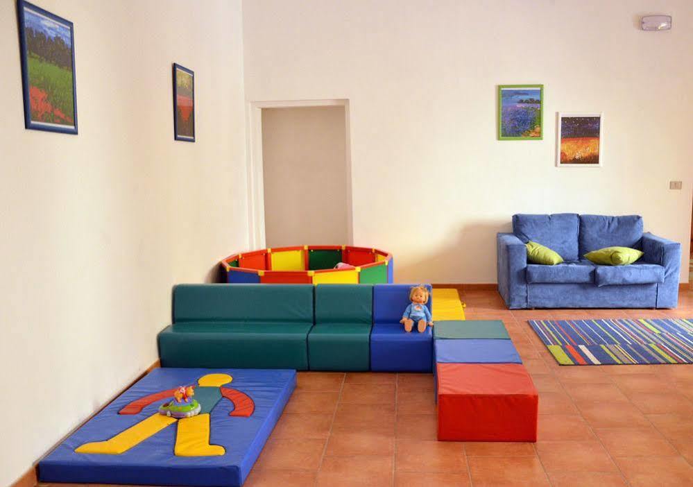Istituto Antonacci Rooms Lecce Zewnętrze zdjęcie